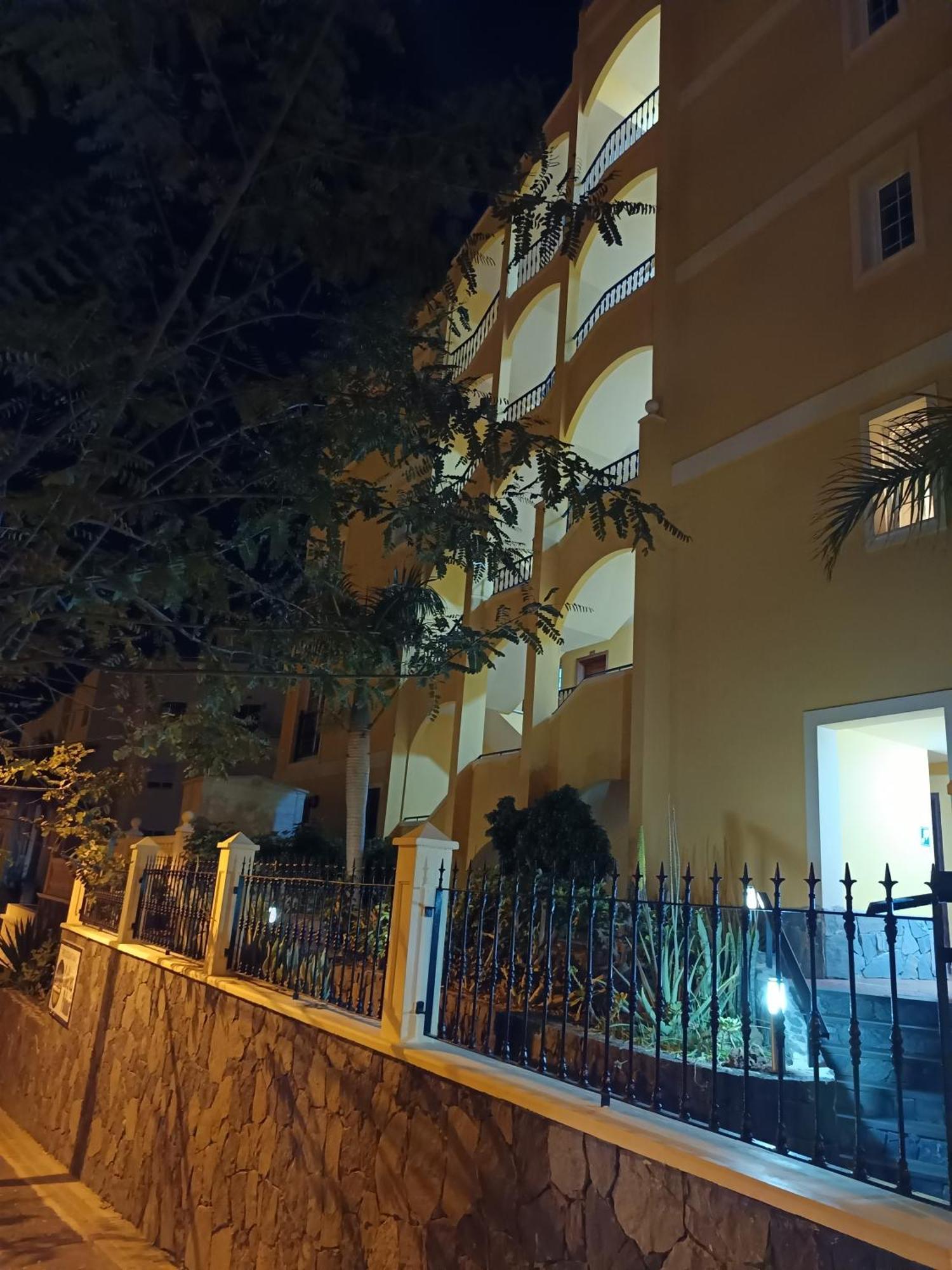 Casa Relax En Palm Mar Apartment Arona  Exterior photo